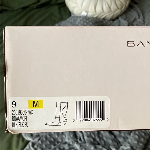 Bandolino - Aamori (Black Suede) Women's knee high boots - Picture 6 of 7